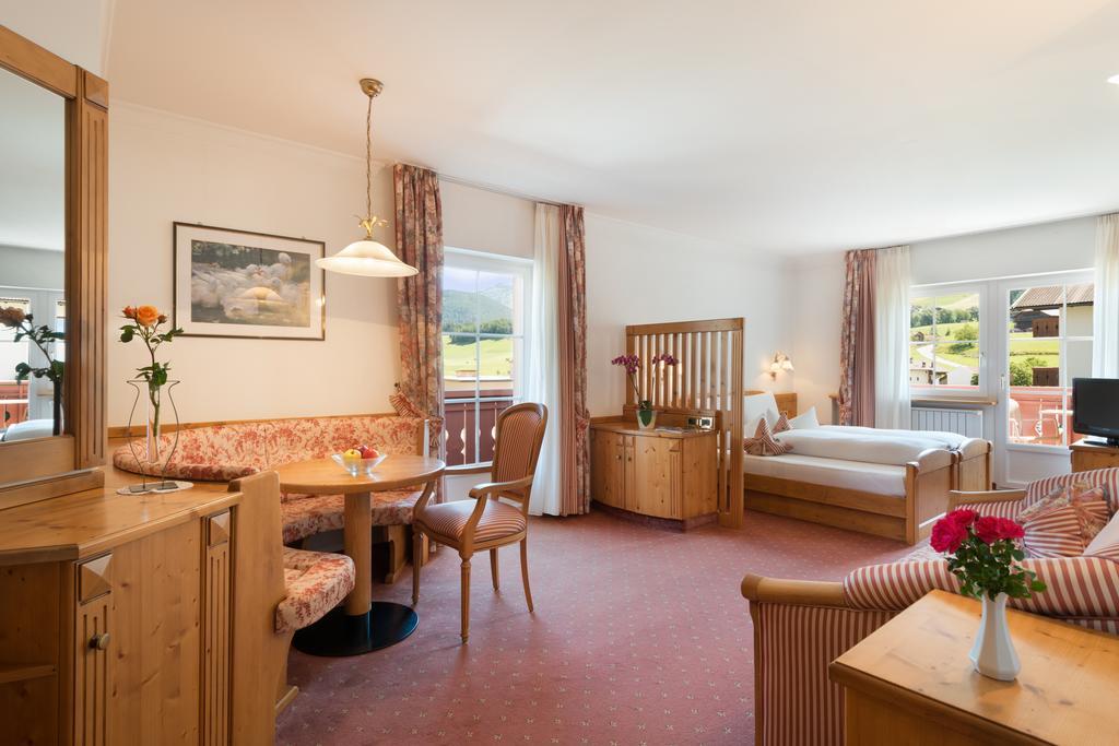 Hotel Zum Wolf Castelrotto Δωμάτιο φωτογραφία
